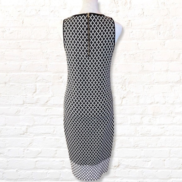 ESPRESSO Argyle Diamond Geometric Fitted Bodycon Dress Size Medium Stretch Knit - Picture 2 of 8